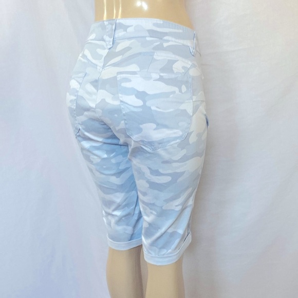 FINAL PRICE-DEMOCRACY Jeans Camouflage Blue Fog Tummy Control Size 18WP NWOT - Picture 2 of 7